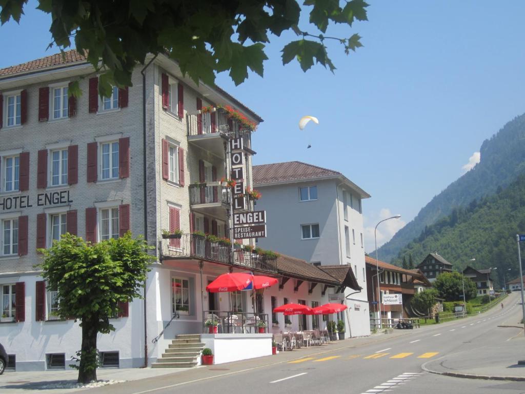 Hotel Engel Emmetten Buitenkant foto